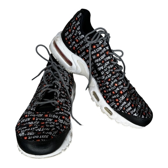 Nike TN Air Athletic Shoes - Picture 1 of 8
